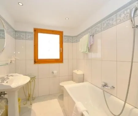 Apartment Haus Solvay
